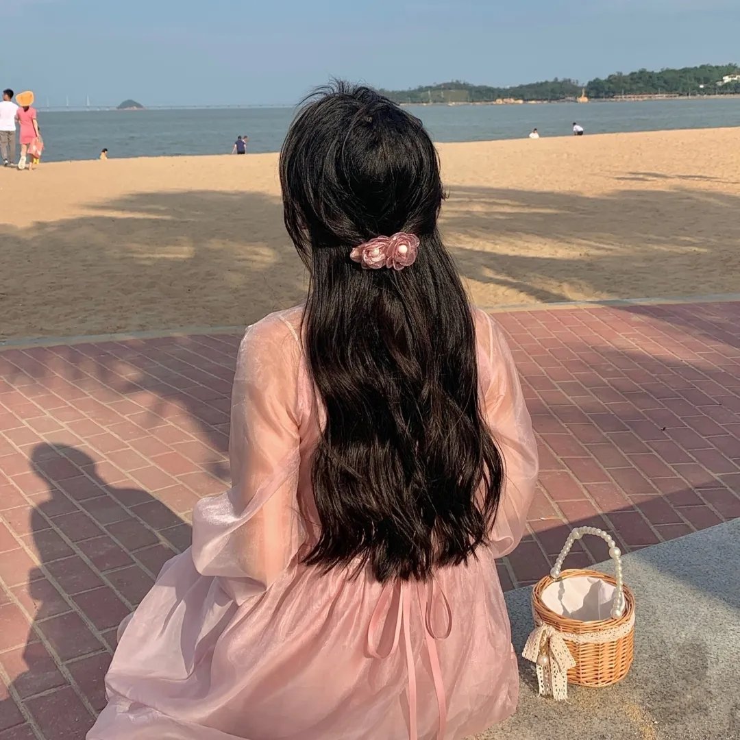 郁川浮游